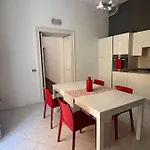 Casetta Di Bibi A Piazza Amedeo Neapel